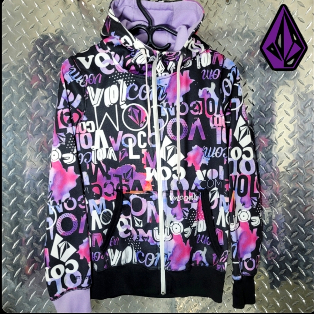 2FOR$40 Volcom zip up hoodie